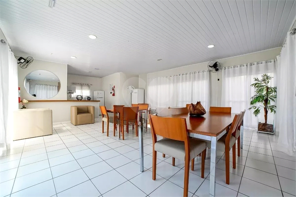APARTAMENTO em JAÇANÃ