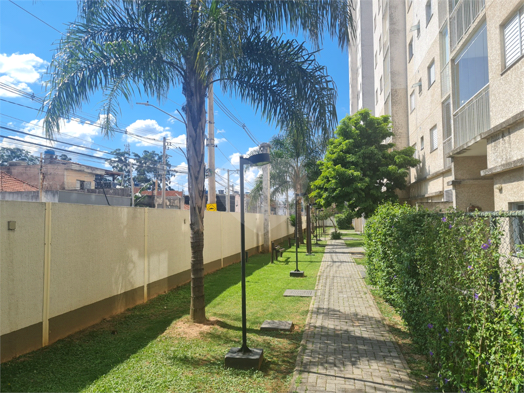 APARTAMENTO em JAÇANÃ