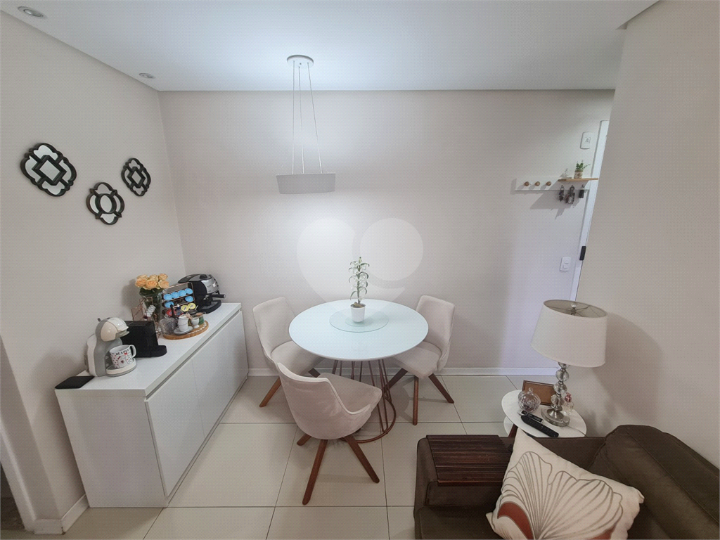 APARTAMENTO em JAÇANÃ