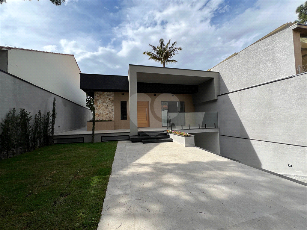 Oportunidade Incrivel !! Nova Casa Térrea Assobradada no  Jd. Floresta  