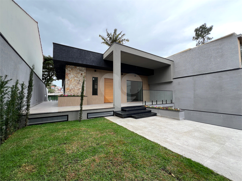 Oportunidade Incrivel !! Nova Casa Térrea Assobradada no  Jd. Floresta  