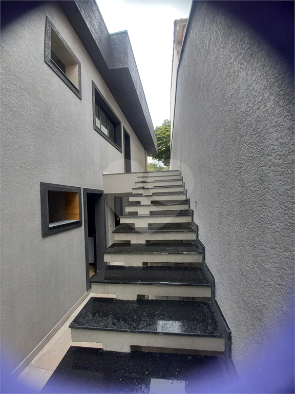 Casa Térrea Nova Alto Padrão Jd. Floresta  Com 395m² de conforto e sofisticação!