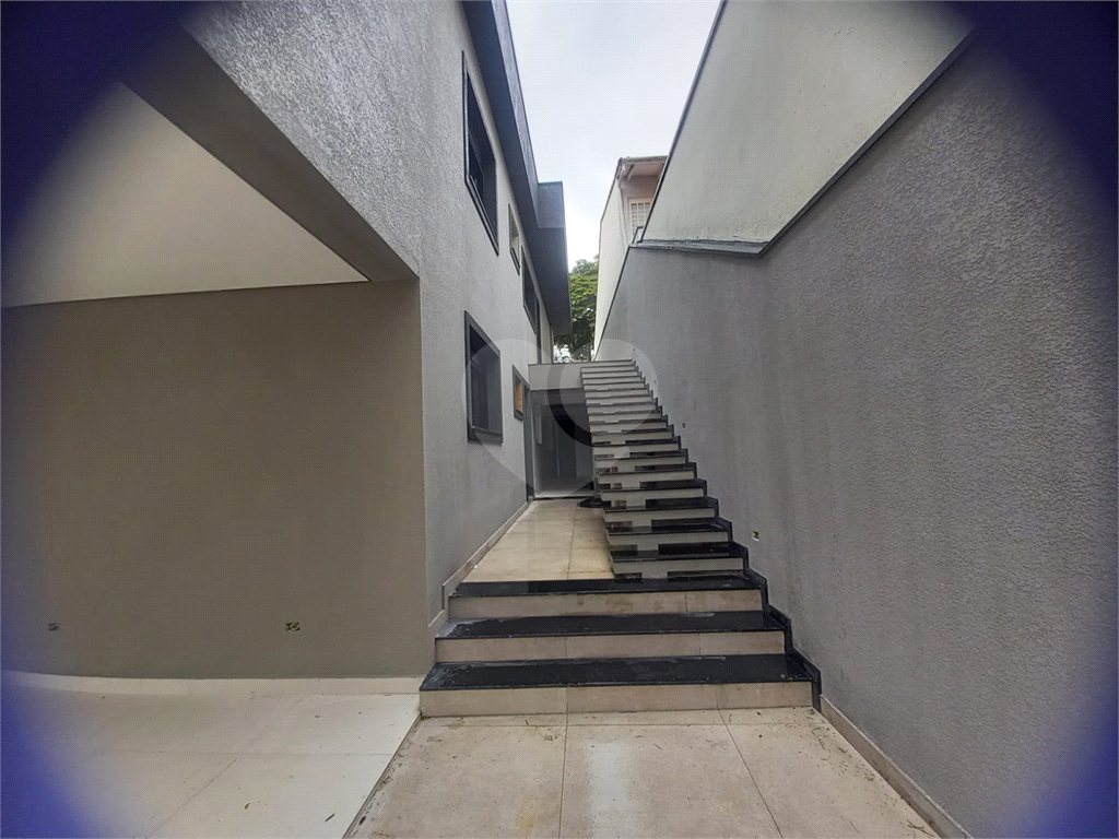 Casa Térrea Nova Alto Padrão Jd. Floresta  Com 395m² de conforto e sofisticação!