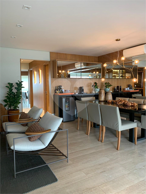 APARTAMENTO em SANTANA
