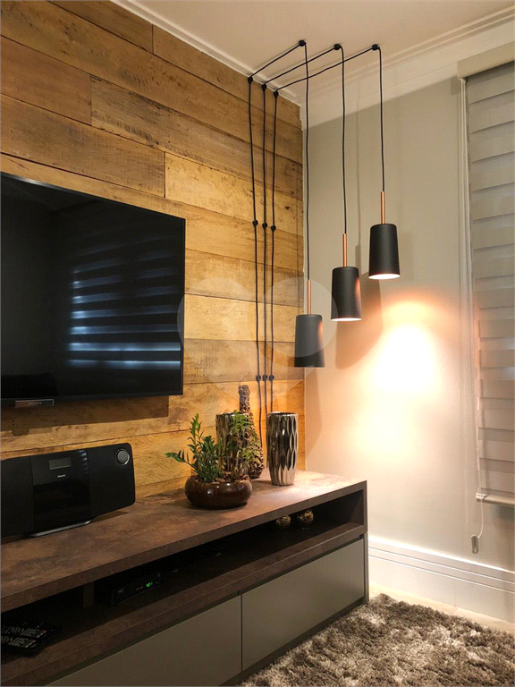 APARTAMENTO em SANTANA