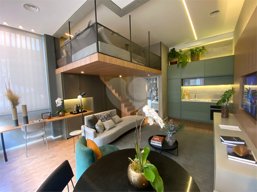 Apartamento de 1 Dormitório 36m² com Pé Direito Alto e Lazer Premium