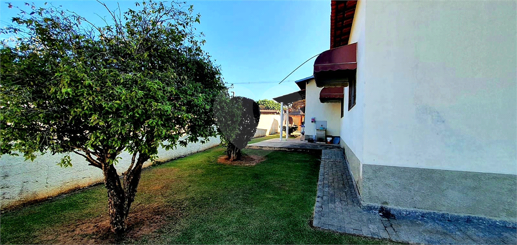 Casa à venda com 4 quartos, 351m² - Foto 12