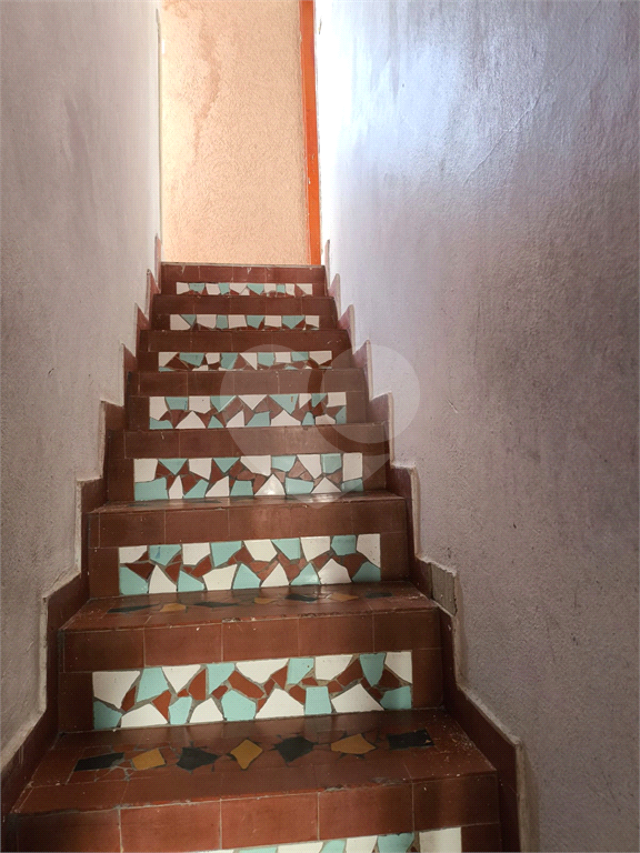 Vende-se 3 Casas no Mesmo Terreno 169m²