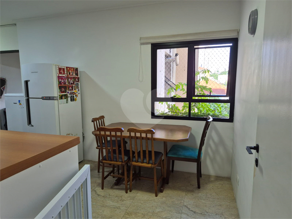 APARTAMENTO em SANTANA