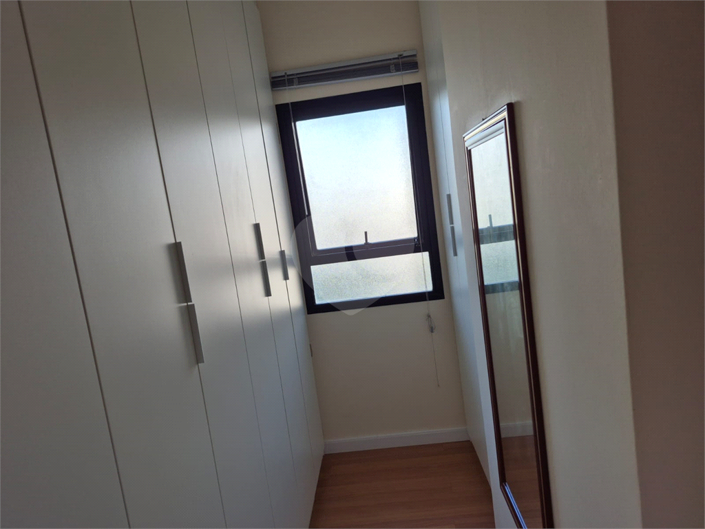 APARTAMENTO em SANTANA