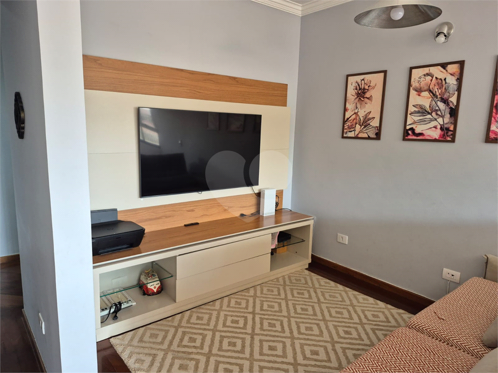 APARTAMENTO em SANTANA
