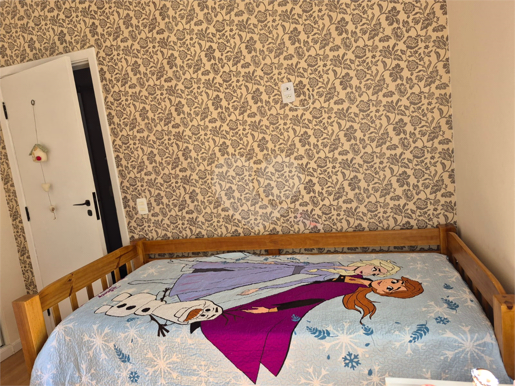 APARTAMENTO em SANTANA