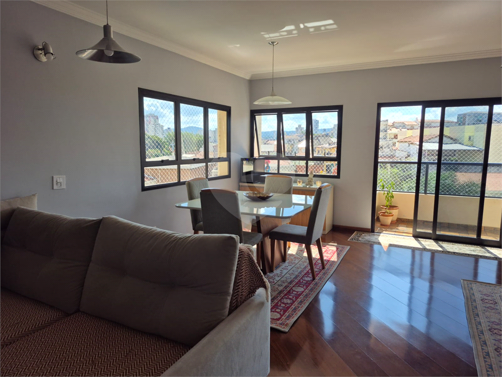 APARTAMENTO em SANTANA