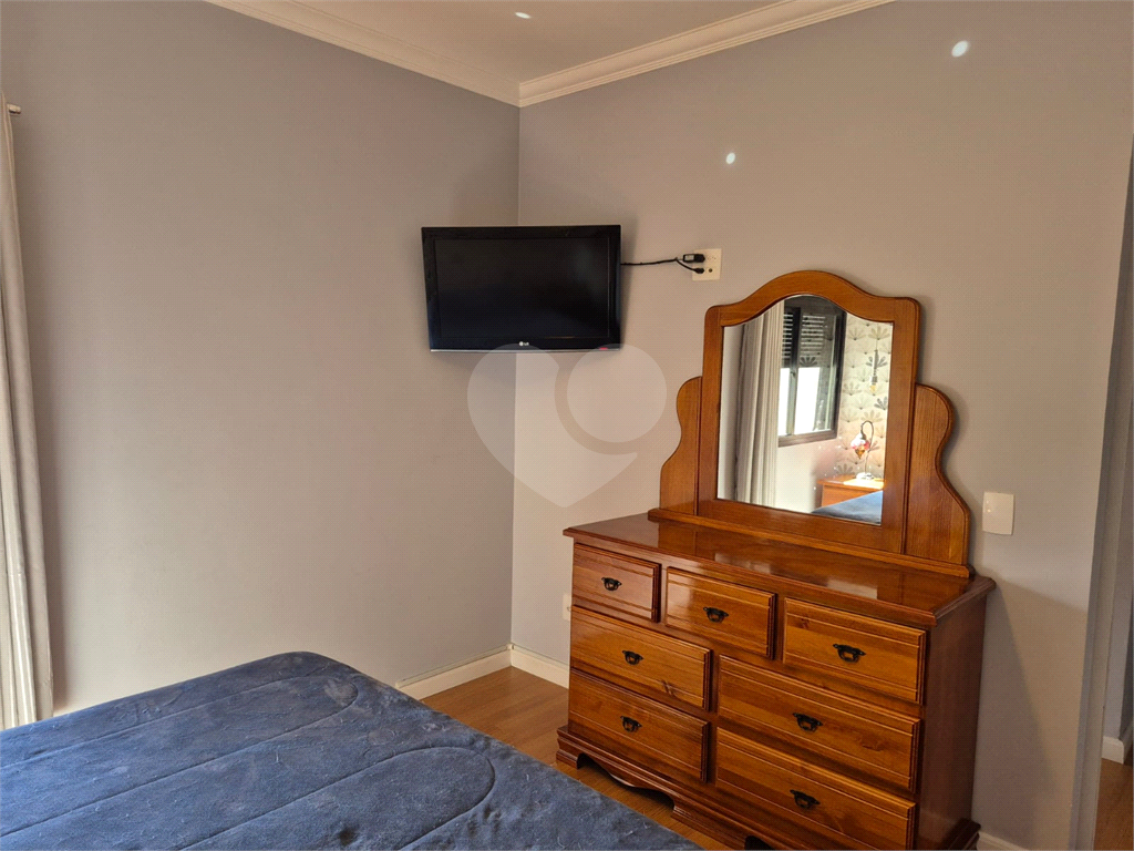APARTAMENTO em SANTANA