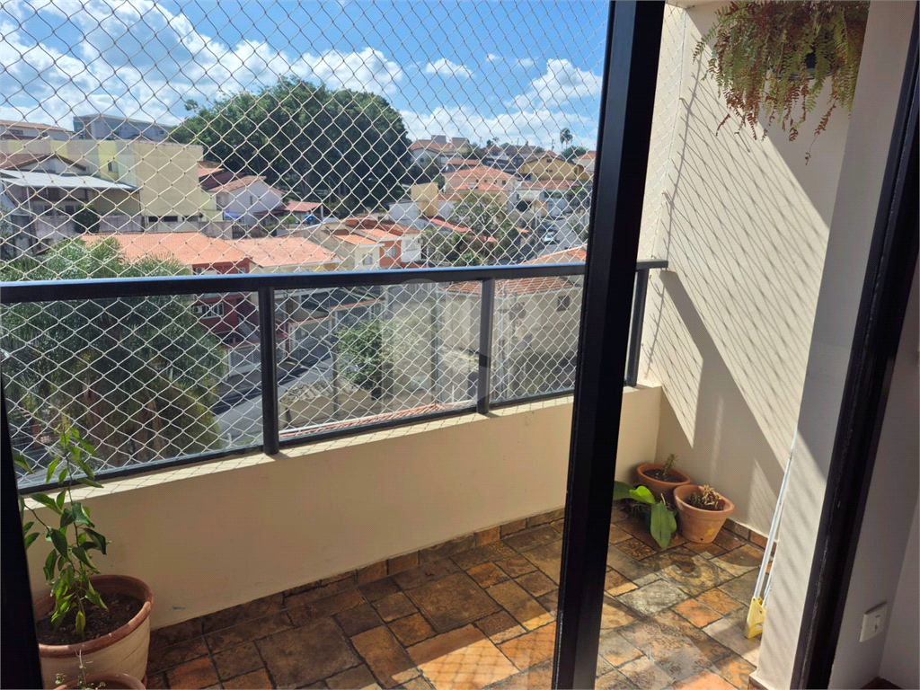 APARTAMENTO em SANTANA