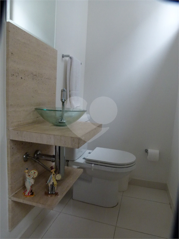 Cobertura Duplex com 126,metros quadrados próximo ao Shopping Pátio Paulista.
