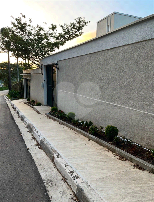 Casa de Condomínio à venda, 224m² - Foto 3