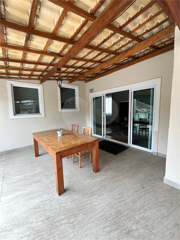 Casa de Condomínio à venda, 224m² - Foto 17