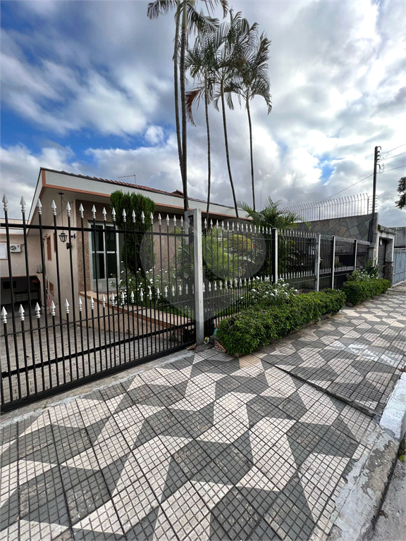 casa terrea com quatro quartos todos suite oito vagas vila maria