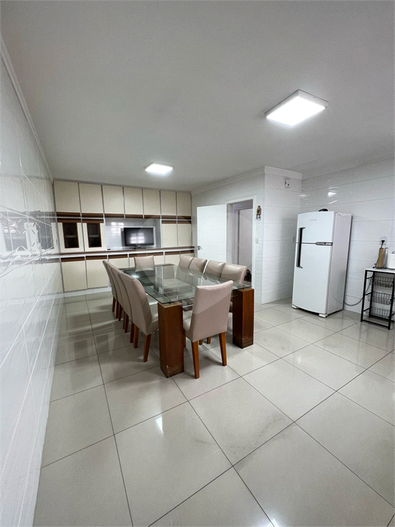 casa terrea com quatro quartos todos suite oito vagas vila maria