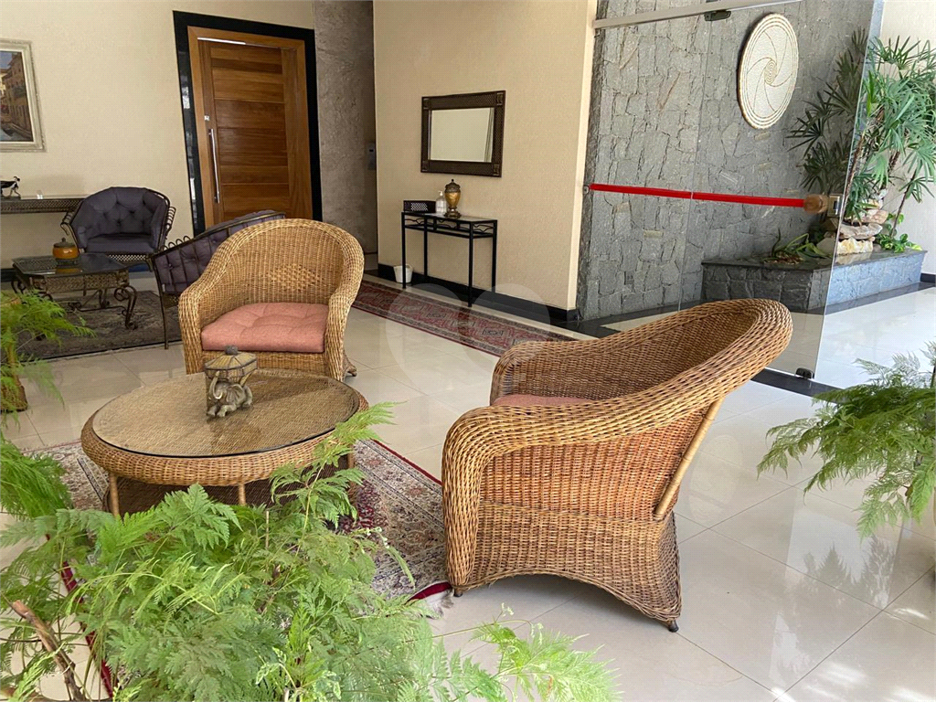 Apartamento à Venda | 70 m² | 2 Dormitórios (1 suite) No Carandiru