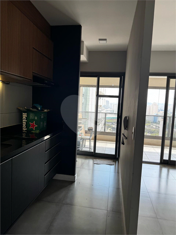  Apartamento Condomínio Setin Midtown Barra Funda 2 dormitórios (1 suíte), 2 Banheiros e 1 Vaga 