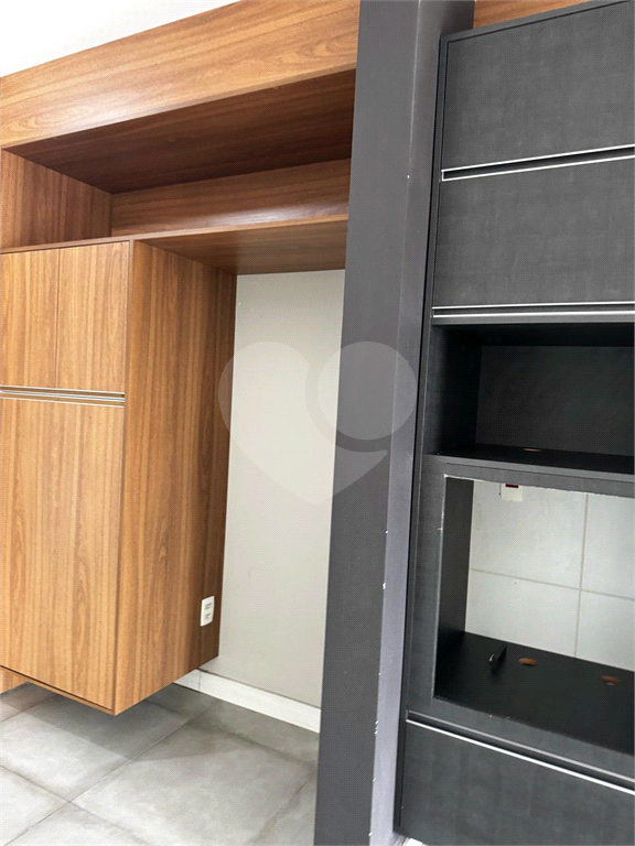 Apartamento Condomínio Setin Midtown Barra Funda 2 dormitórios (1 suíte), 2 Banheiros e 1 Vaga 