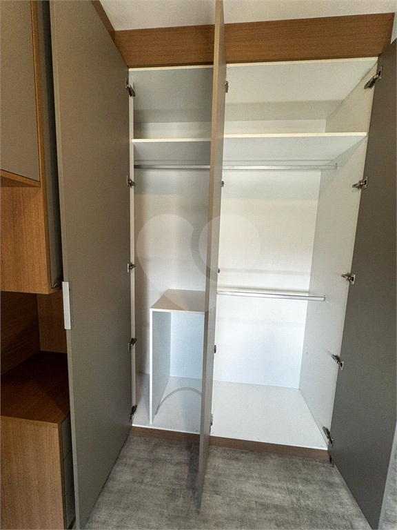  Apartamento Condomínio Setin Midtown Barra Funda 2 dormitórios (1 suíte), 2 Banheiros e 1 Vaga 