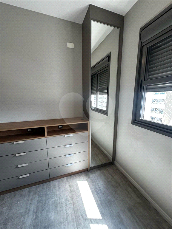  Apartamento Condomínio Setin Midtown Barra Funda 2 dormitórios (1 suíte), 2 Banheiros e 1 Vaga 