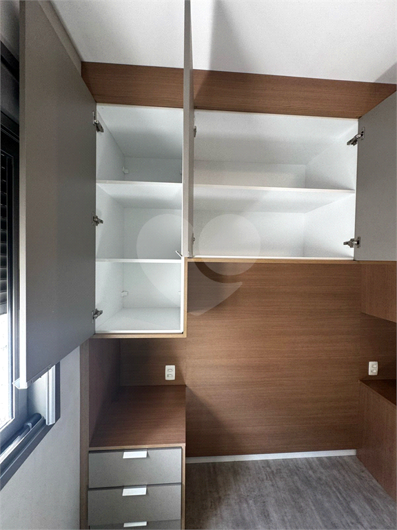  Apartamento Condomínio Setin Midtown Barra Funda 2 dormitórios (1 suíte), 2 Banheiros e 1 Vaga 