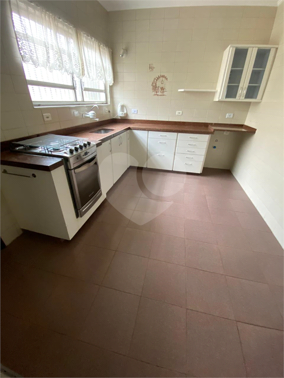 Casa a venda | 200m² | 3 Dormitórios (1 suite) 6 vagas de garagem na Vila Guilheerme