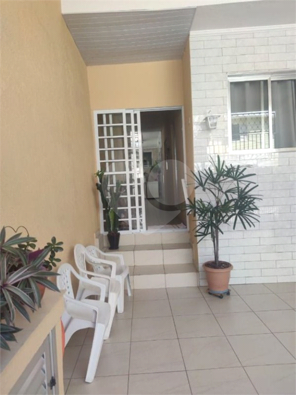 Sobrado à Venda | 3 Dormitórios ( 1 suite ) 2 vagas no Bairro do Limão