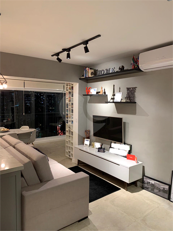 APARTAMENTO em BARRA FUNDA