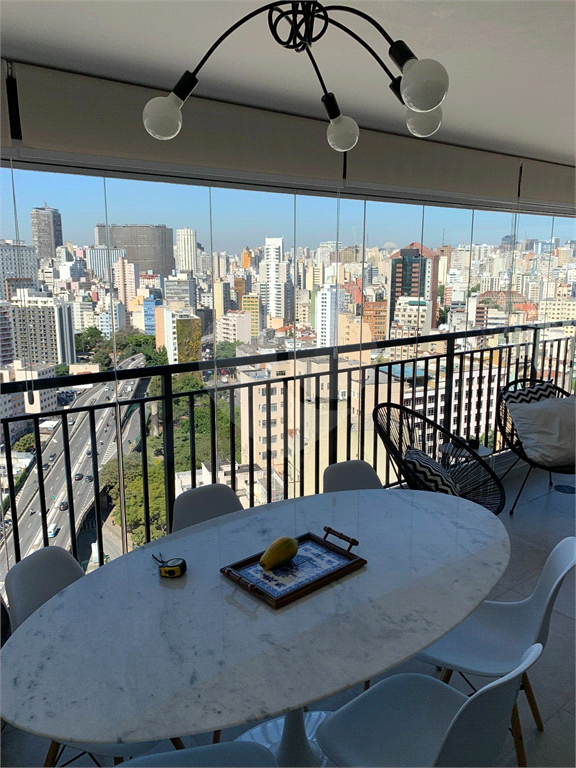 APARTAMENTO em BARRA FUNDA