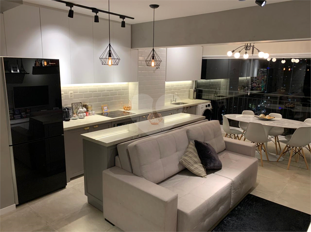 APARTAMENTO em BARRA FUNDA