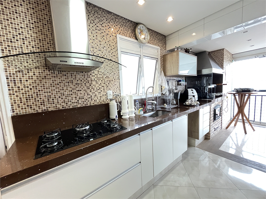 Apartamento à Venda na Parada Inglesa – 3 Dormitórios, 1 Suíte e 2 Vagas! 