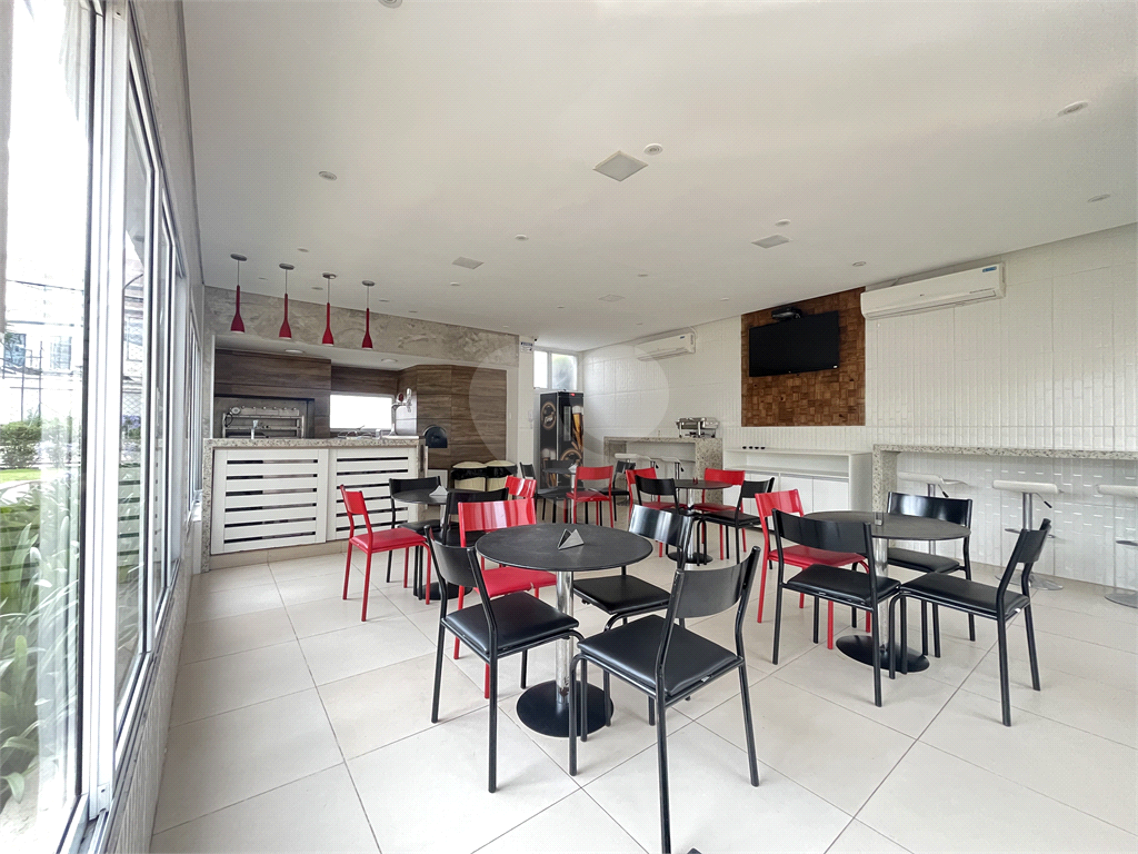 Apartamento à Venda na Parada Inglesa – 3 Dormitórios, 1 Suíte e 2 Vagas! 