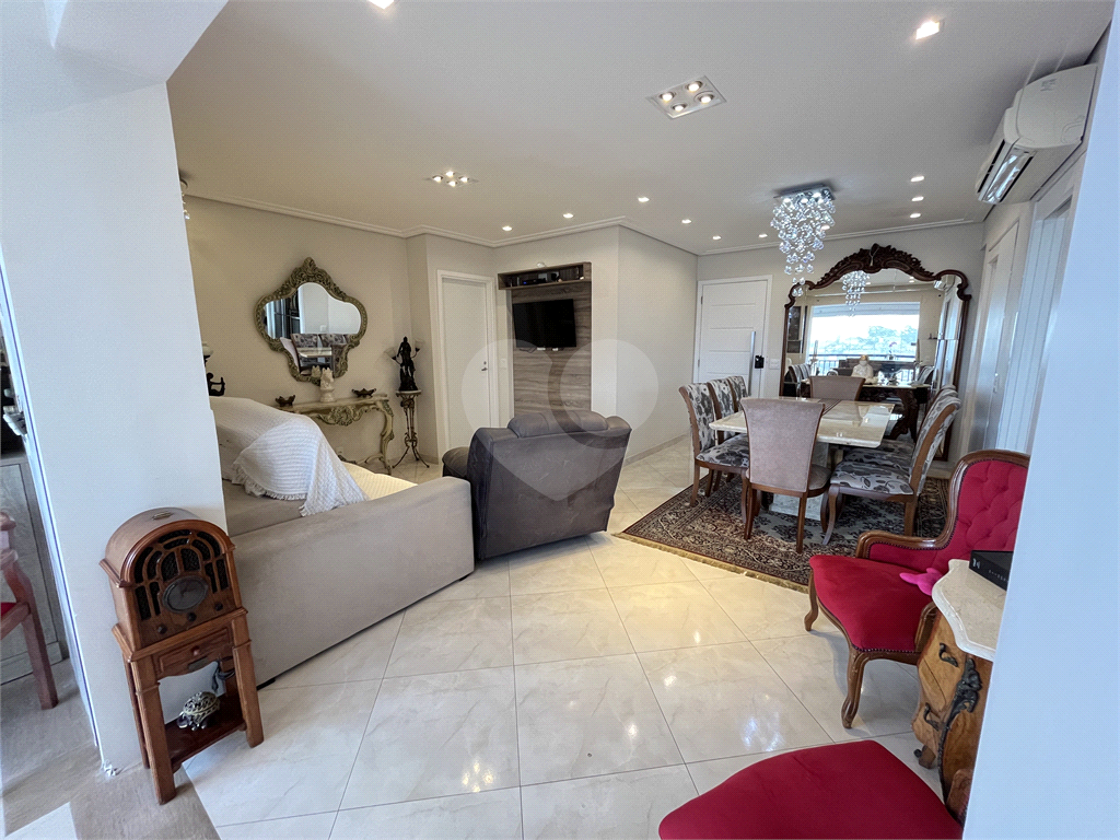 Apartamento à Venda na Parada Inglesa – 3 Dormitórios, 1 Suíte e 2 Vagas! 