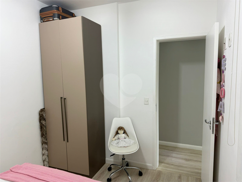 Apartamento à venda com 3 quartos, 111m² - Foto 14