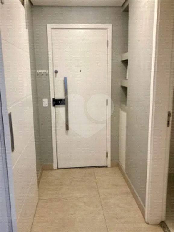 APARTAMENTO em VILA SANTO ANTÔNIO