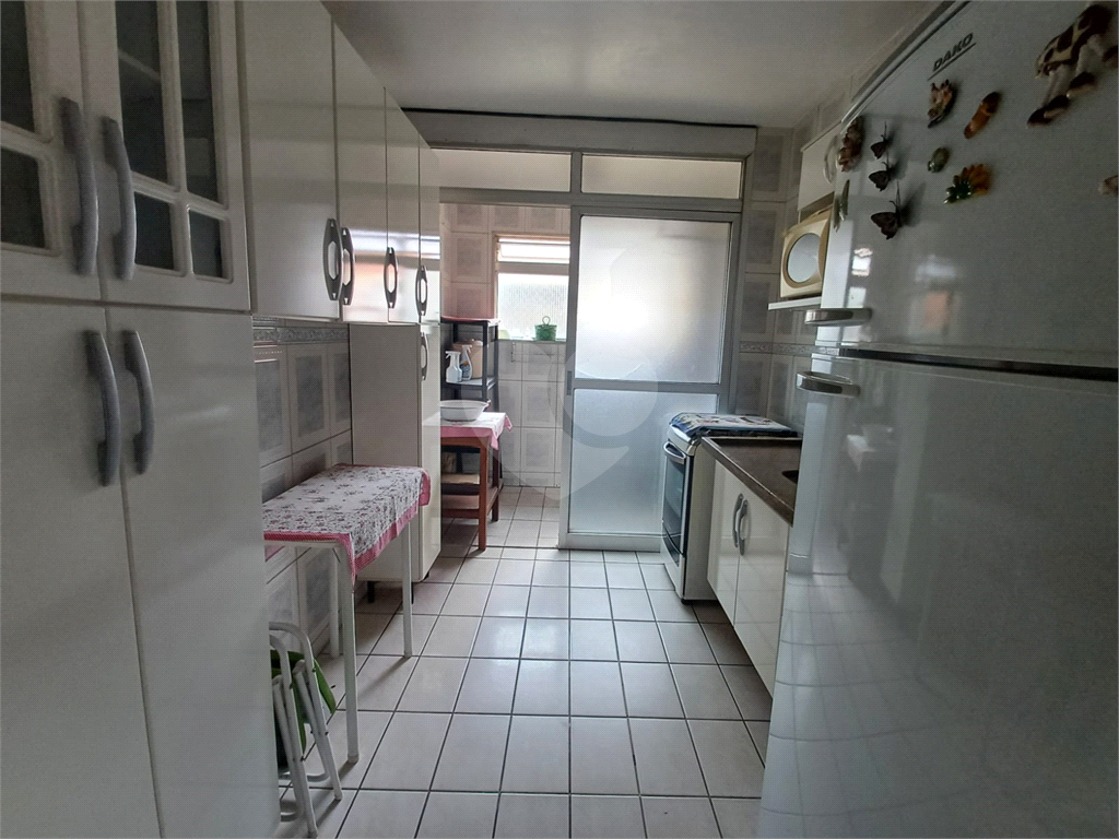 Apartamento à venda | 60m² | 2 dormitórios | 1 banheiro | 1 vaga
