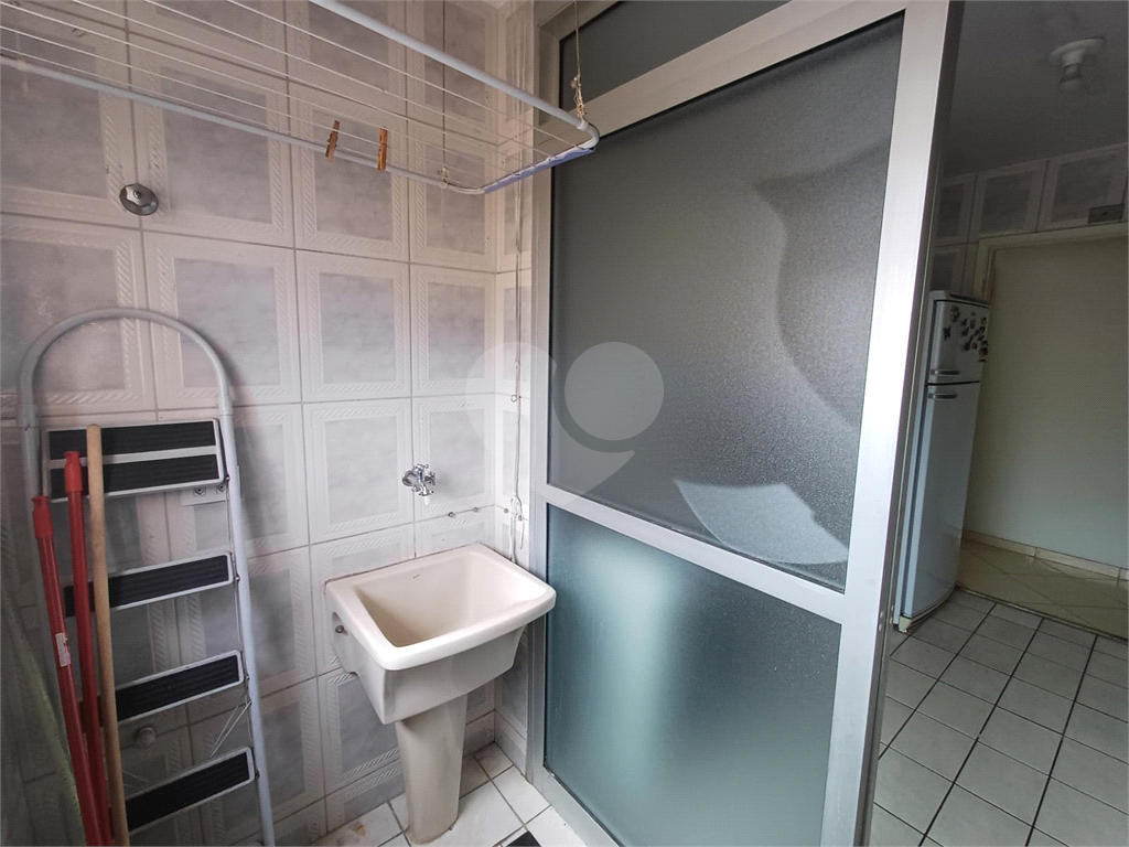 Apartamento à venda | 60m² | 2 dormitórios | 1 banheiro | 1 vaga
