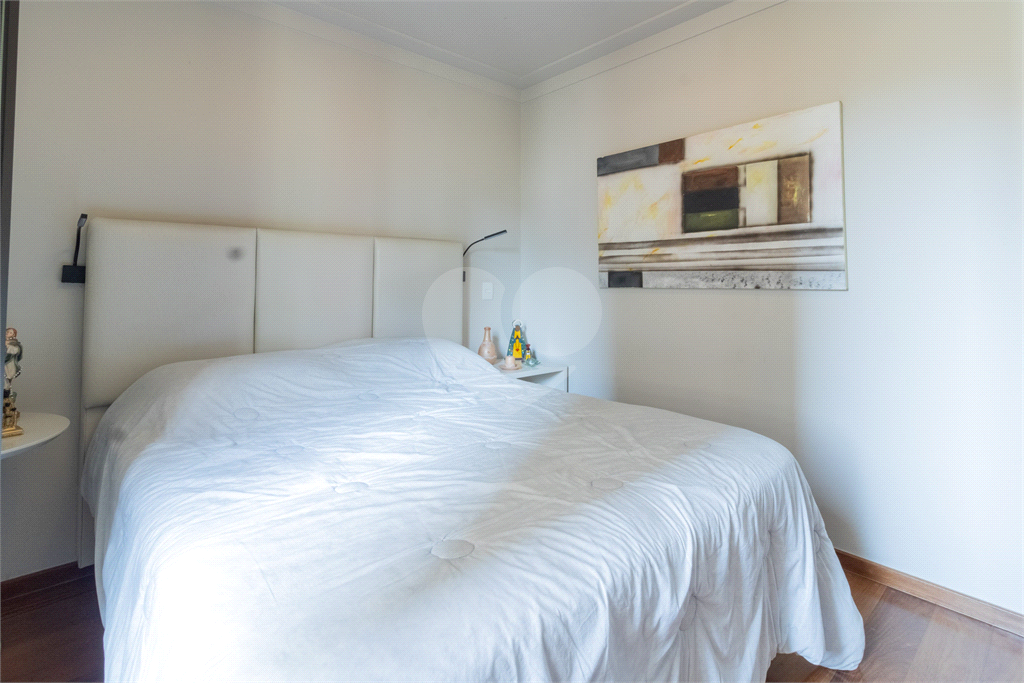 Apartamento Exclusivo à Venda em Pinheiros – 3 Suítes, 3 Vagas