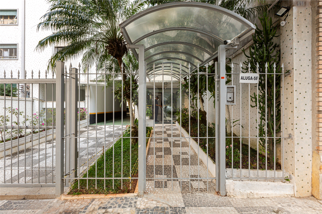 Apartamento Exclusivo à Venda em Pinheiros – 3 Suítes, 3 Vagas