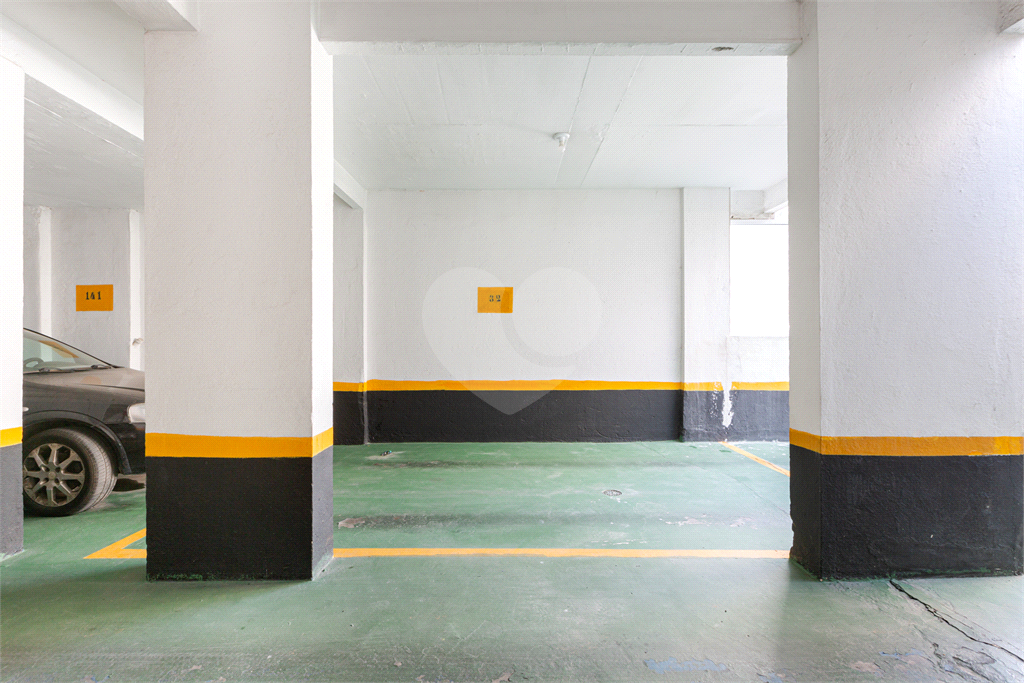 Apartamento Exclusivo à Venda em Pinheiros – 3 Suítes, 3 Vagas
