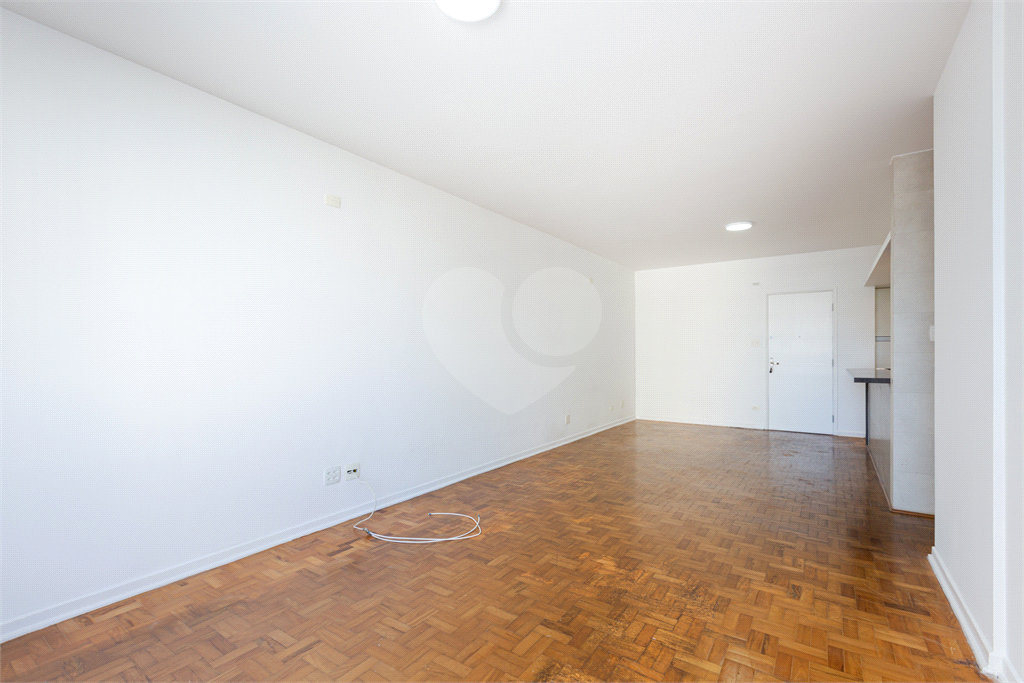 Apartamento Exclusivo à Venda em Pinheiros – 3 Suítes, 3 Vagas
