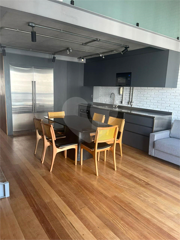 Apartamento Duplex à Venda - Itaim Bibi