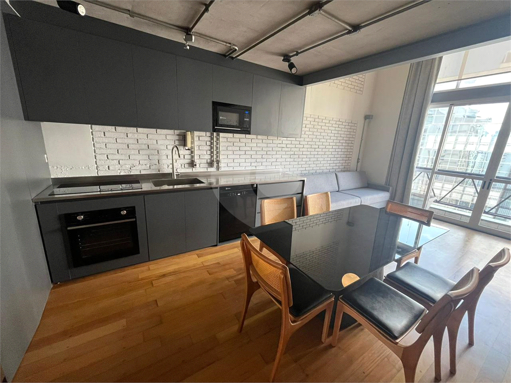 Apartamento Duplex à Venda - Itaim Bibi