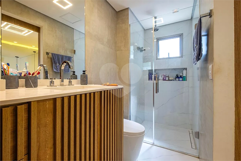 Apartamento com 2 dormitórios, 1 suíte e 2 vagas - 101m² - Pinheiros