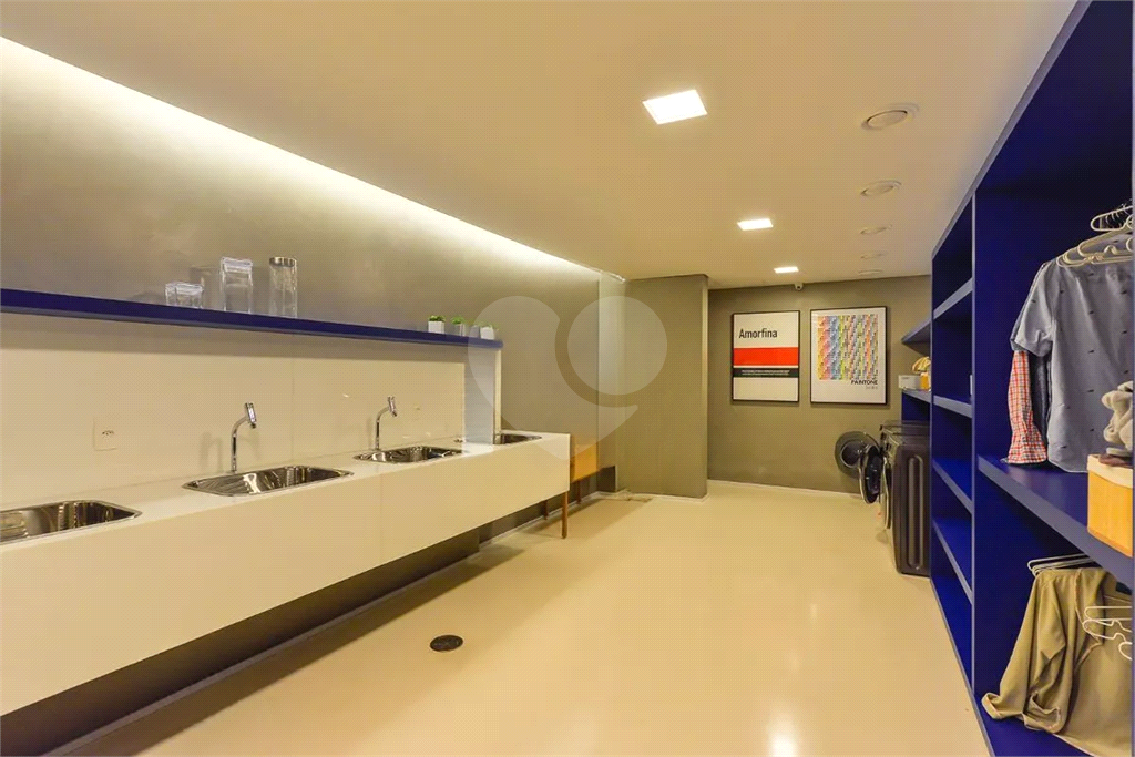 Apartamento com 2 dormitórios, 1 suíte e 2 vagas - 101m² - Pinheiros